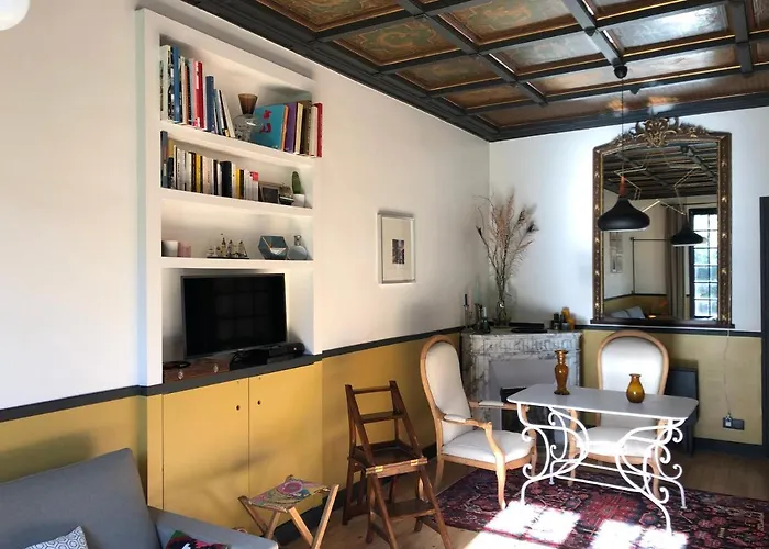 Centre Et Le Mascaret *