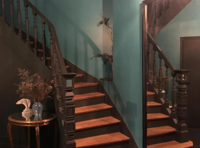 Centre Et Le Mascaret *